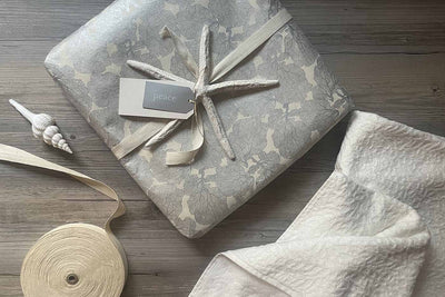 SUSTAINABLE NATURE-INSPIRED HOLIDAY GIFT WRAPPING GUIDE